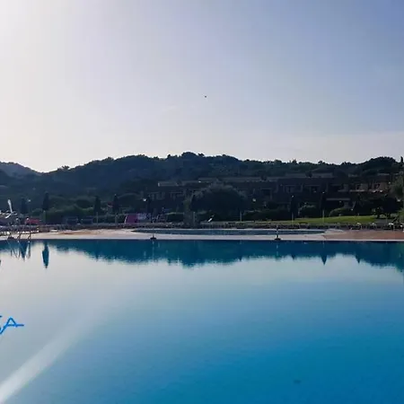 Nuraghe מלון דירות